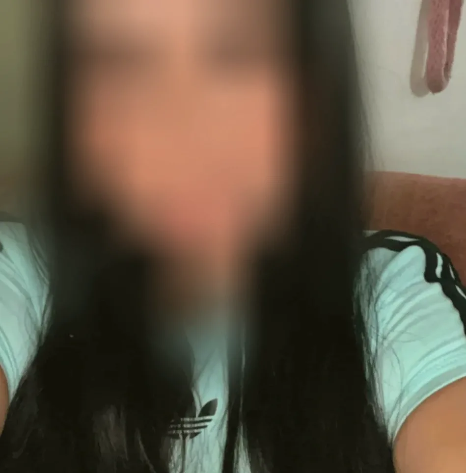 Aurora, 25
