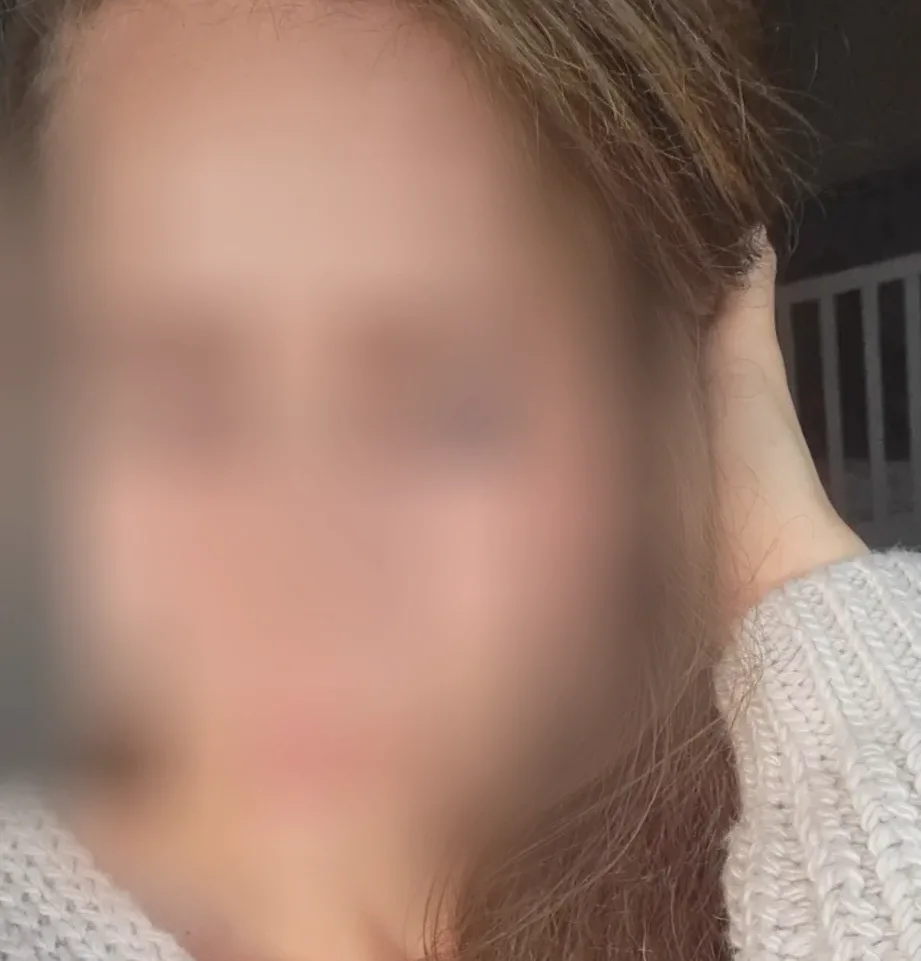 Fatima, 31