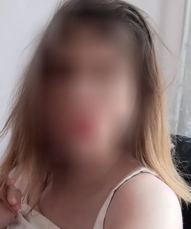 Natalia, 28